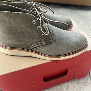 Red Wing Shoes Silver Gray Chukka Boots with Suede Upper